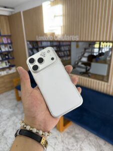 iPhone 17 Pro 256 GB Usado Como Nuevo Color Blanco