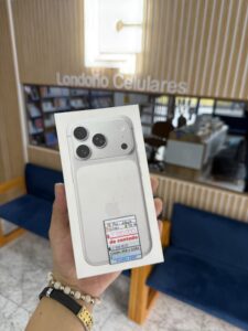 iPhone 17 Pro 256 GB Usado Como Nuevo Color Blanco