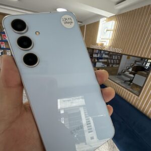 Samsung Galaxy S24Fe 8GB RAM 256 GB 5G Azul Usado Como Nuevo