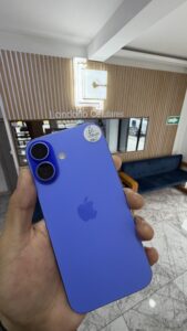 iPhone 16 de 128 GB Bateria 88% Esim Azul Marino en Pasto Nariño